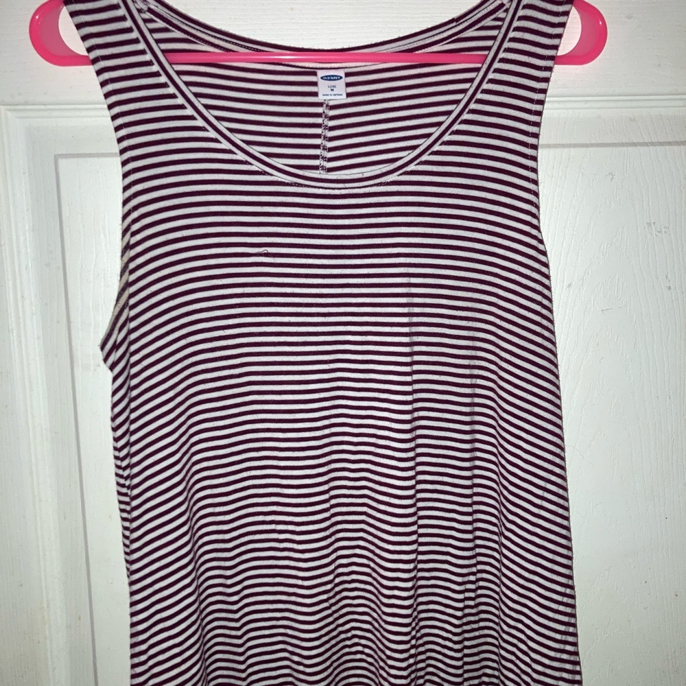 Old Navy Women's Striped Tank Top - Black and White